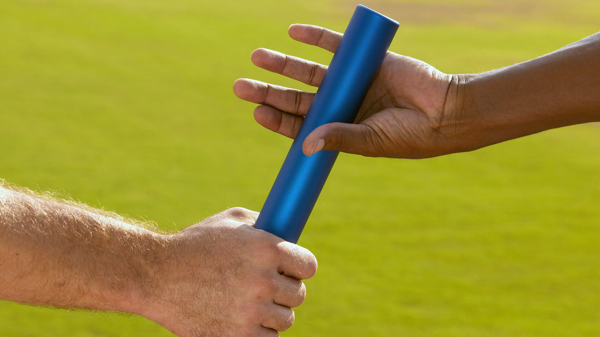 Kering-体育新闻中心夺冠时刻回放，体育新闻赛况